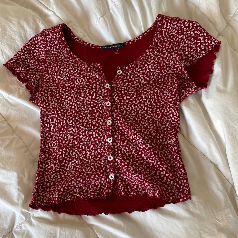 Brandy Melville shirt